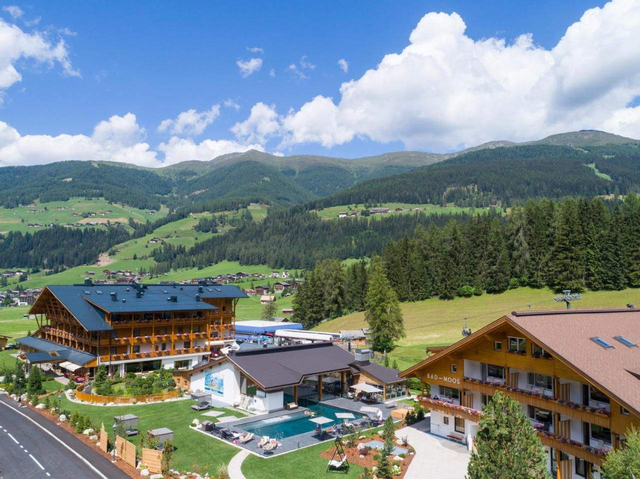 Bad Moos - Aqua Spa Resort Sexten Exteriör bild